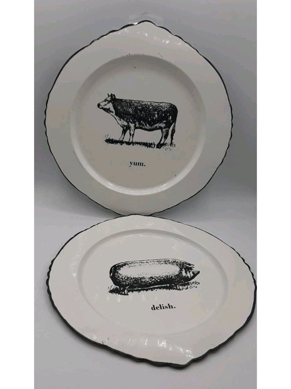 NEW Hobby Lobby Metal Plates delish Pig and yum Cow Hanging Wall Decor